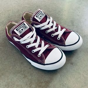 Converse Maroon Size 3